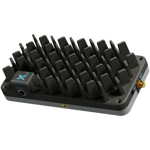 CelFi Roam R41 Vehicle Pack 11 DBI 5G Booster Small Space Pack with